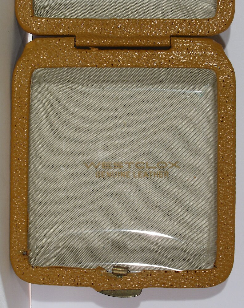 Westclox Travette Tan 1959. Westclox Travette Tan 1959 Clock Example Photo