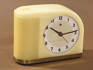 Westclox Moonbeam Style 1 Flashing Light Alarm Clock