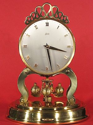 Schatz 1000 Day Round. Schatz 1000 Day Clock Dated 8-57 (AUguat 1957) on the movement.