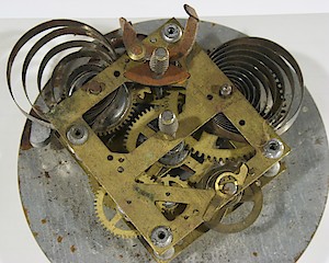 Westclox 66 Movement Usa. Movement and Bantam dial only.