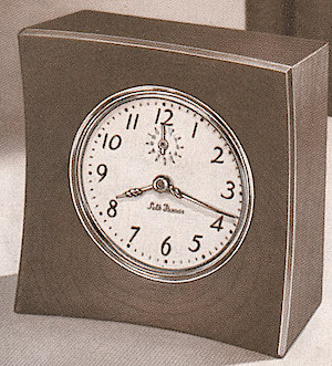 Seth Thomas Cort 2 Mahogany Luminous. Clocks by Seth Thomas, Since 1813, the Finest Name in Clocks -> 7