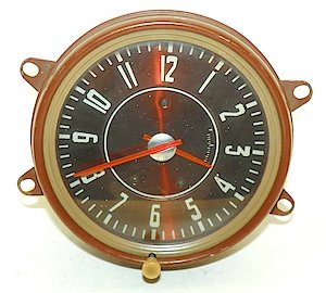 Westclox Round 5 Inch Front Wind Auto Clock. Tan bezel and body.