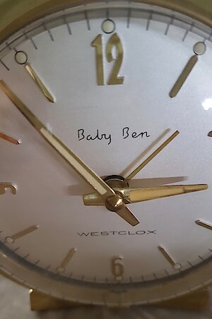 Westclox Baby Ben Deluxe Style 7 Brass Bezel Base Silver Florentine Back Luminous