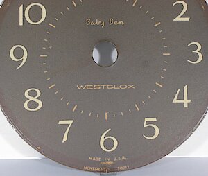 Westclox Baby Ben Style 8 Fashion Brite Shaded Woodtone. Paper dial (faded except at edges)