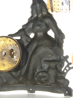 Golden Novelty Commerce Cast Front