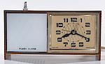 Westclox Moonbeam Style 3 Flashalarm Woodgrain