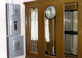 1948 AR2 master clock at the home office of MassMutual Life Insurance Co